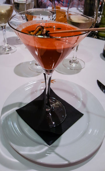 II Foro Gastronómico de El Symposio: la clóchina valenciana - Con sopa de tomate