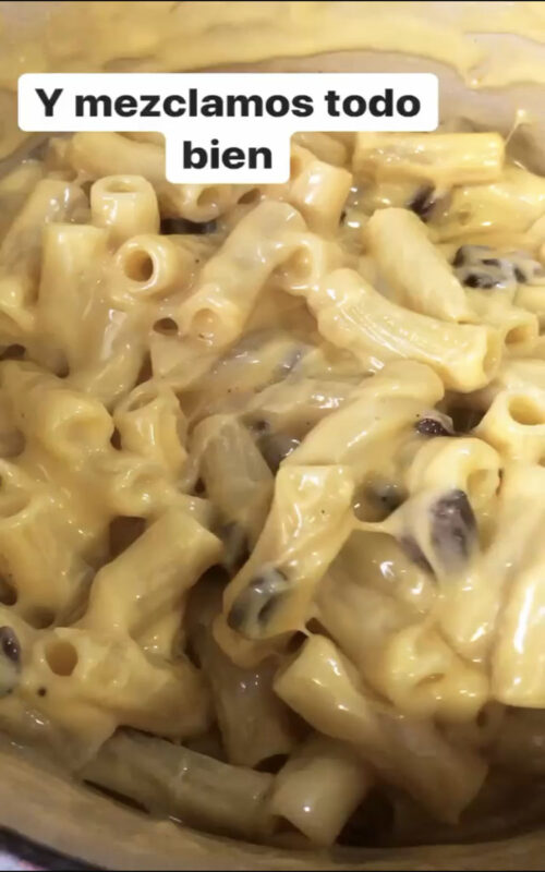 "Paso a paso" con Viernes Gastronómicos y Luis Asensio: receta de pasta con queso y chorizo